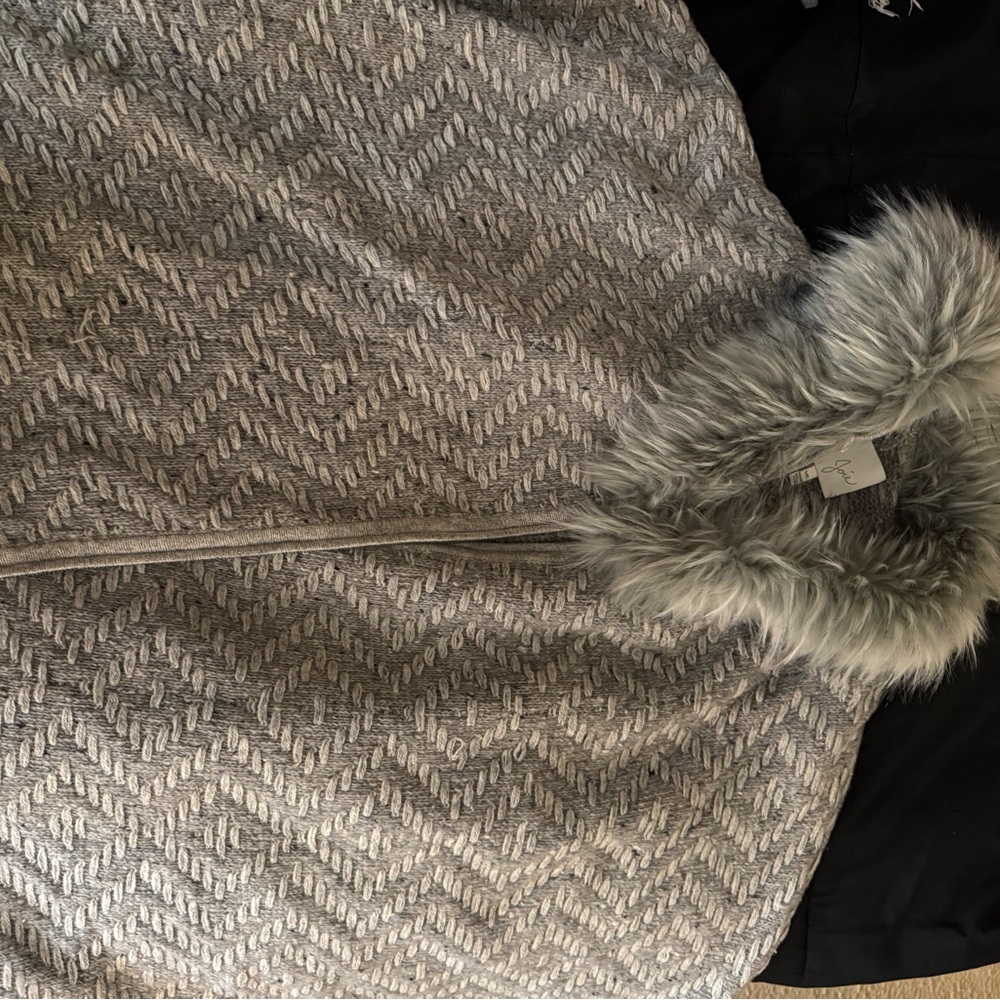 Joie Gray Patterned Cape with Faux Fur Trim